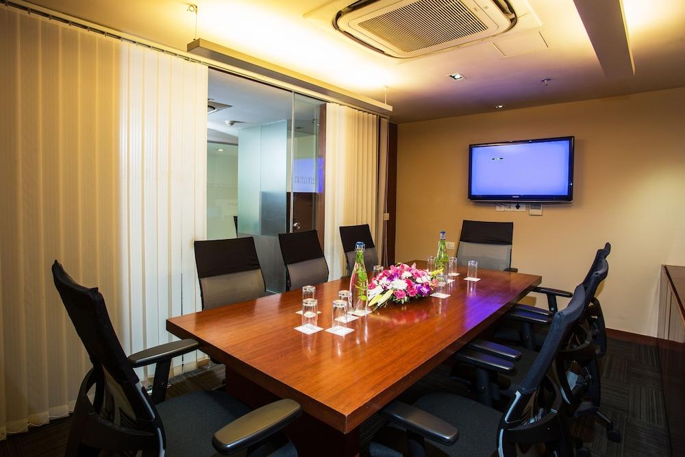 Keys Select By Lemon Tree Hotels, Hosur Road, Bengaluru Zewnętrze zdjęcie